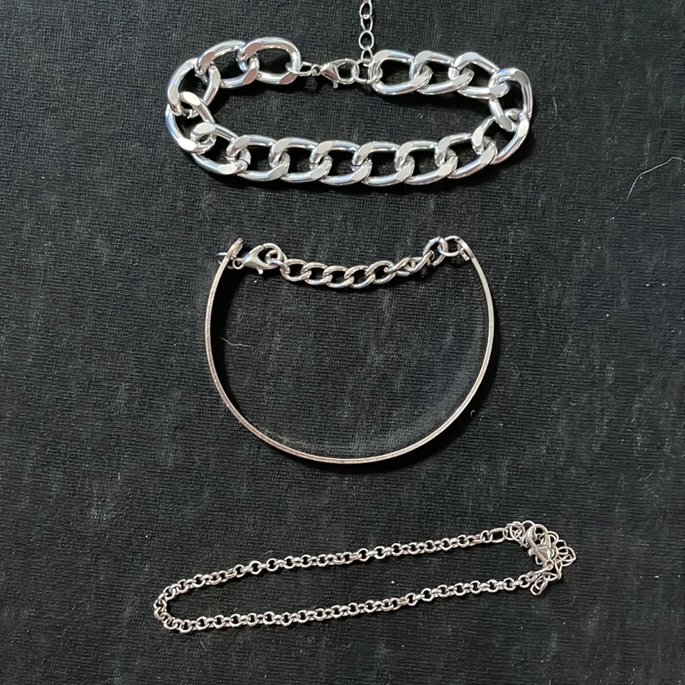 Pack of three only worn once